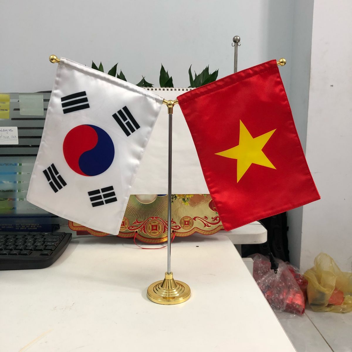 Cờ để bàn tại Hà Nội