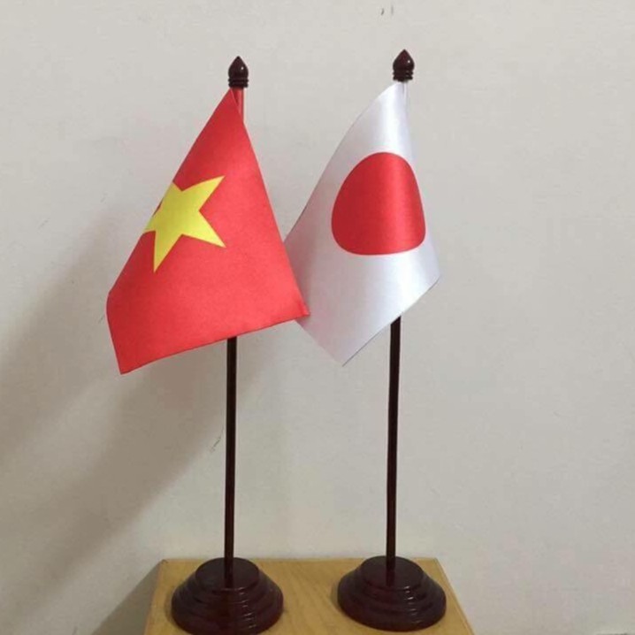 Cờ để bàn tại Hà Nội