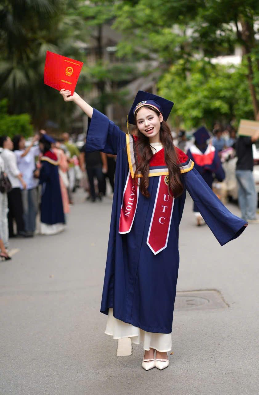 In sash tốt nghiệp