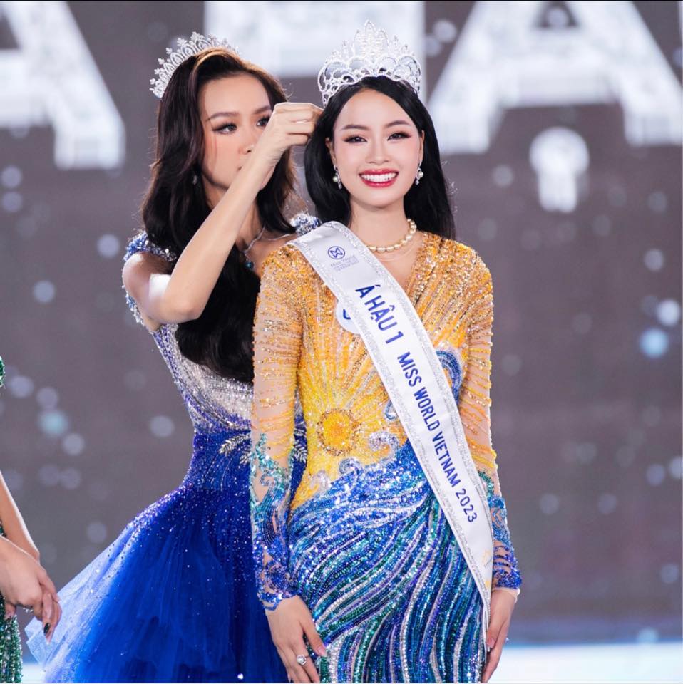 Sash hoa hậu kích thước