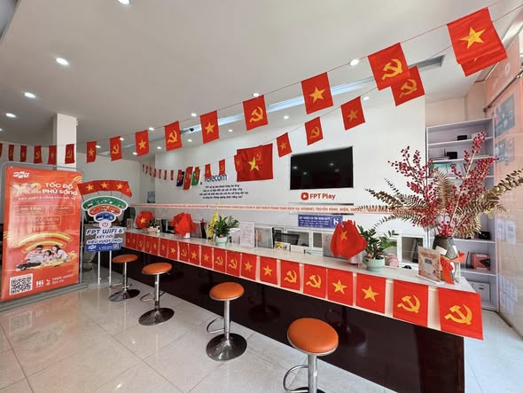 Mua Cờ Dây Sao Đảng Ở Đà Nẵng – Xưởng In Cờ Hoàng Gia