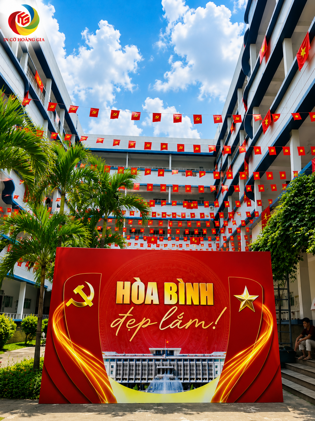 Cờ dây tam giác treo ngoài trời bên đẹp