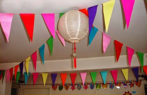 Cờ Dây Tam Giác Treo Nhà Đẹp, Bền, Trang Trí Nổi Bật – Xưởng In Cờ Hoàng Gia