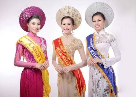 Sash đeo hoa hậu