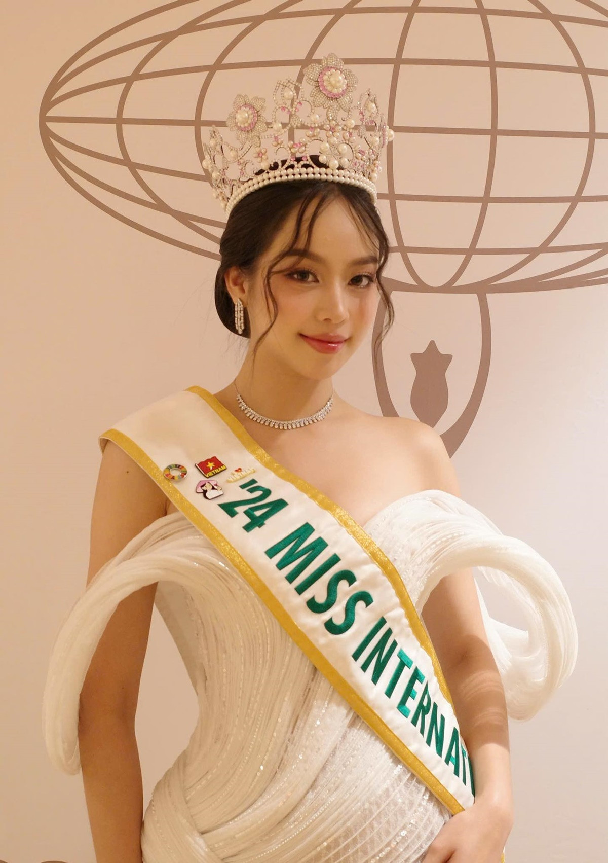 Sash hoa hậu