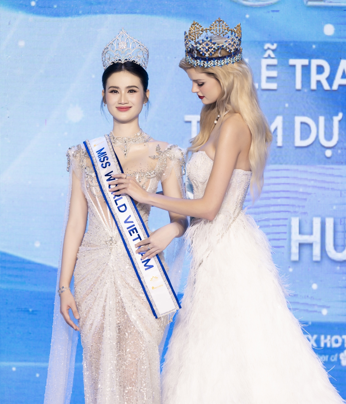 Kích thước sash hoa hậu