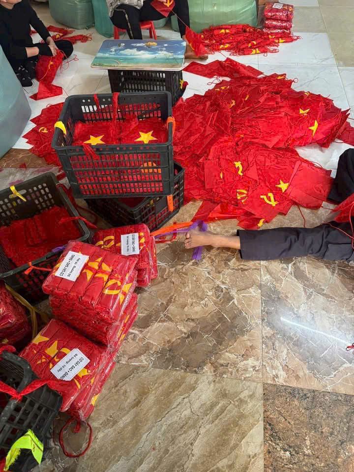Cờ Dây Đảng – Tổ Quốc – Xưởng In Cờ Hoàng Gia