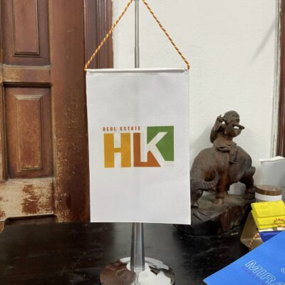 Mẫu cờ để bàn đẹp