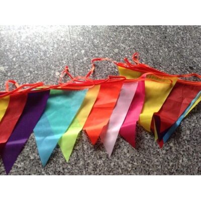 Cờ Dây Tam Giác Nhiều Màu – In Cờ Hoàng Gia