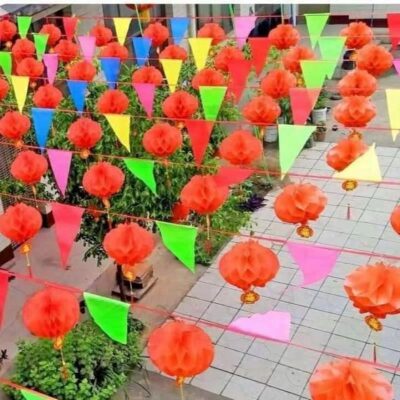 Cờ Dây Tam Giác Trang Trí Hội Chợ – Xưởng In Cờ Hoàng Gia